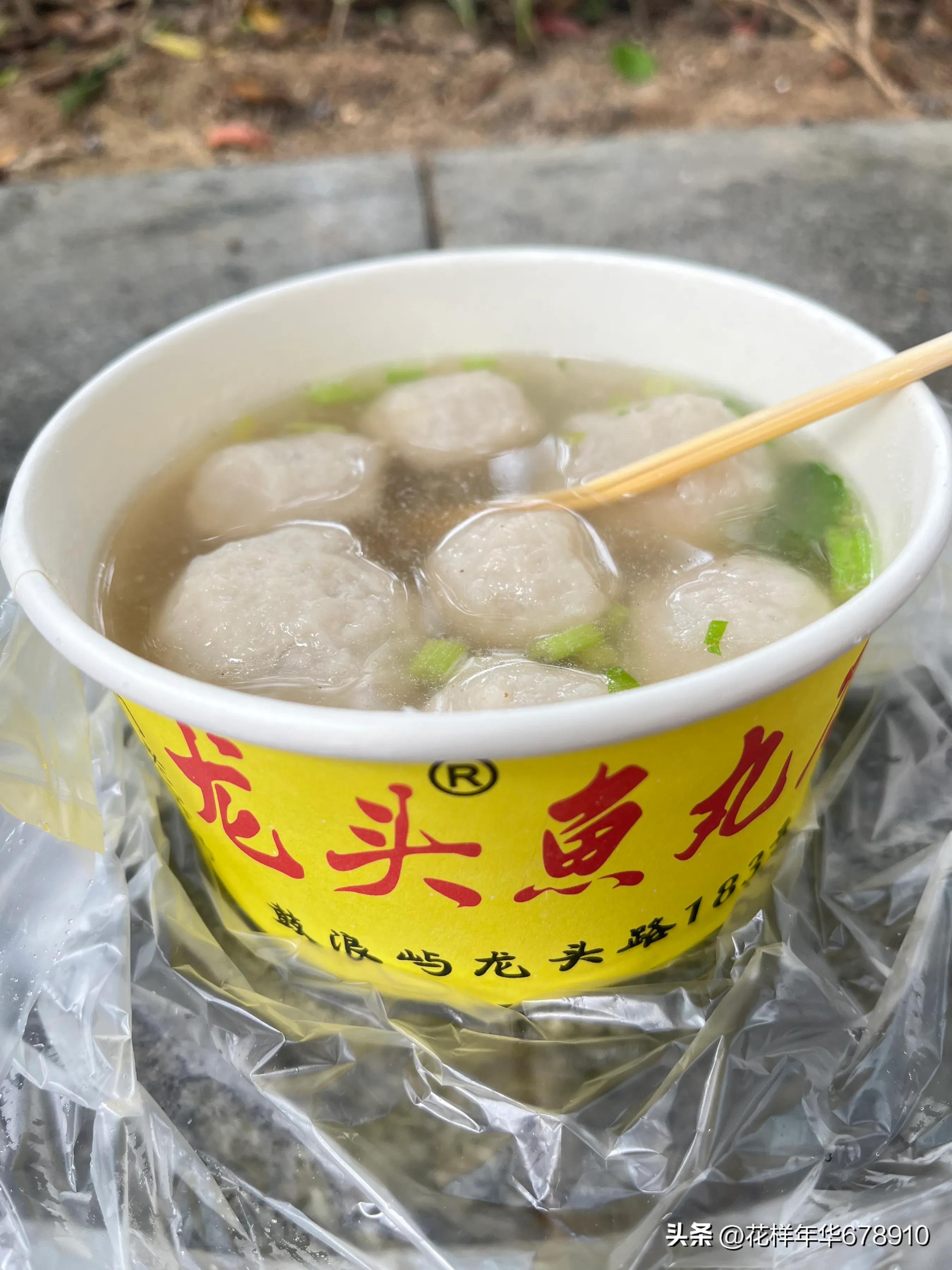 美丽的鼓浪屿鹭岛游艇夜游,美丽的厦门鼓浪屿海边沙滩风景