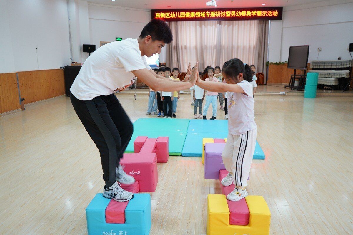 泰州市康居新城幼儿园,幼儿园乐享运动快乐成长美篇