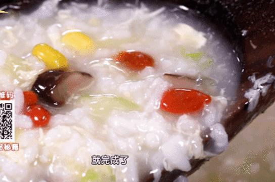 感冒发烧为什么不能吃鸡蛋等发物,人体发烧的时候能吃鸡蛋吗