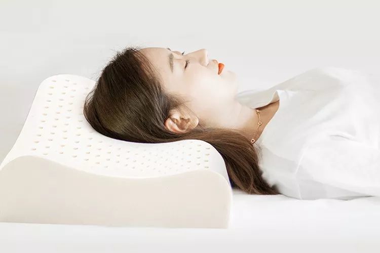 泰国天然乳胶枕是真的吗,泰国乳胶枕正品和假货图片辨别