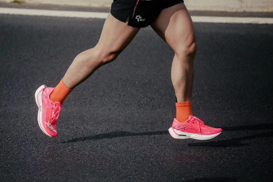 穿去相亲被姑娘嫌弃，35年国货老牌到底哪里不好了？