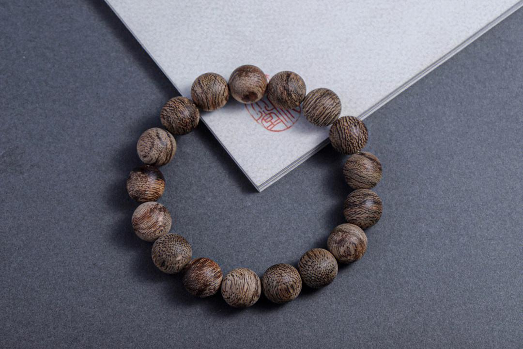 如何鉴别沉香手串好坏区别,九种假沉香手串鉴别方法图解