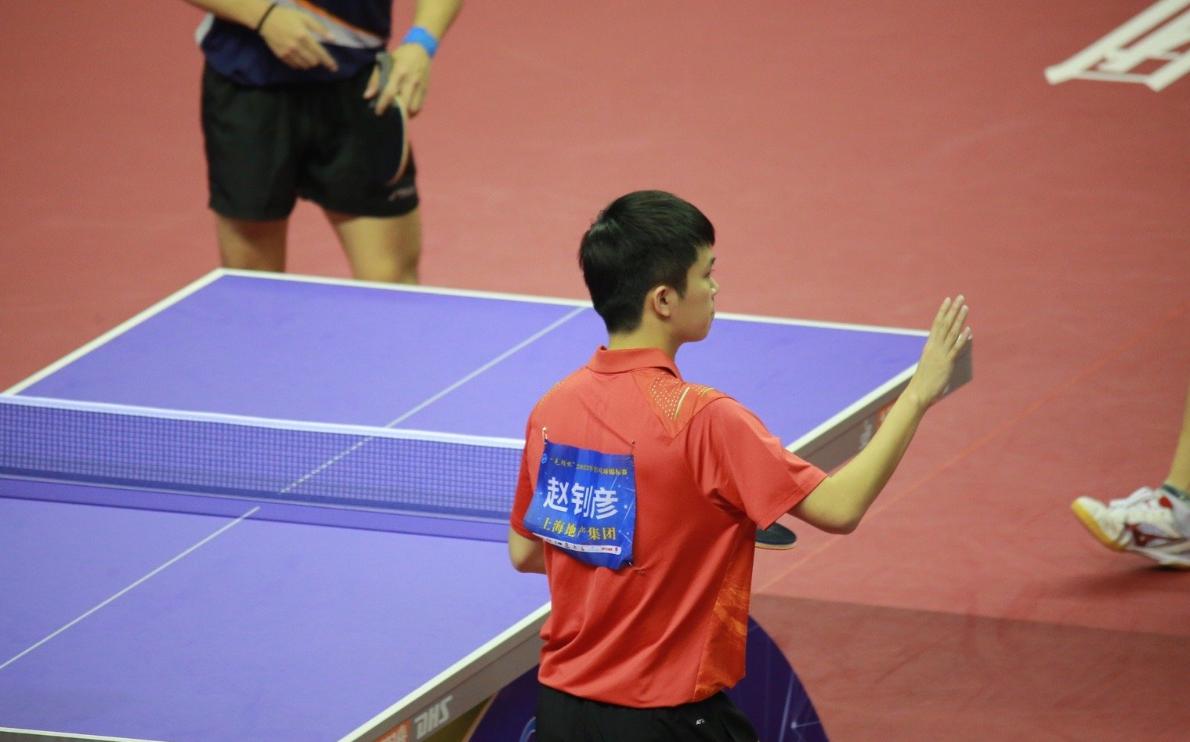 鍥戒箳鍑鸿建,鍥戒箳閫夋墜琚洕鍑鸿建