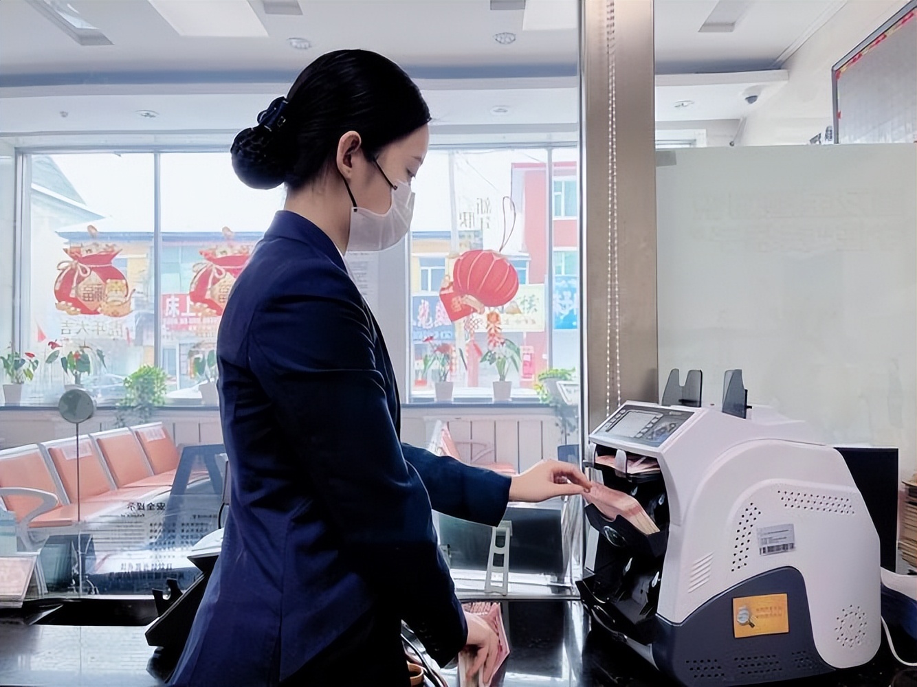 又一家银行没了,存*款贷**业务全部清零?我们的存款怎么办?