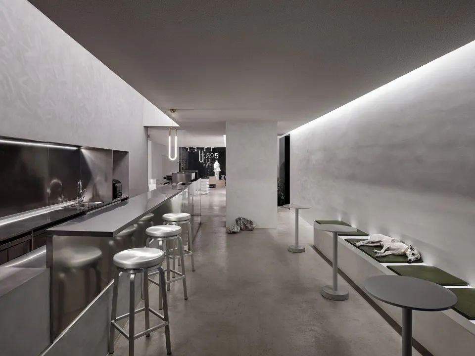 逛本土买手店，怎么跟开盲盒似的？