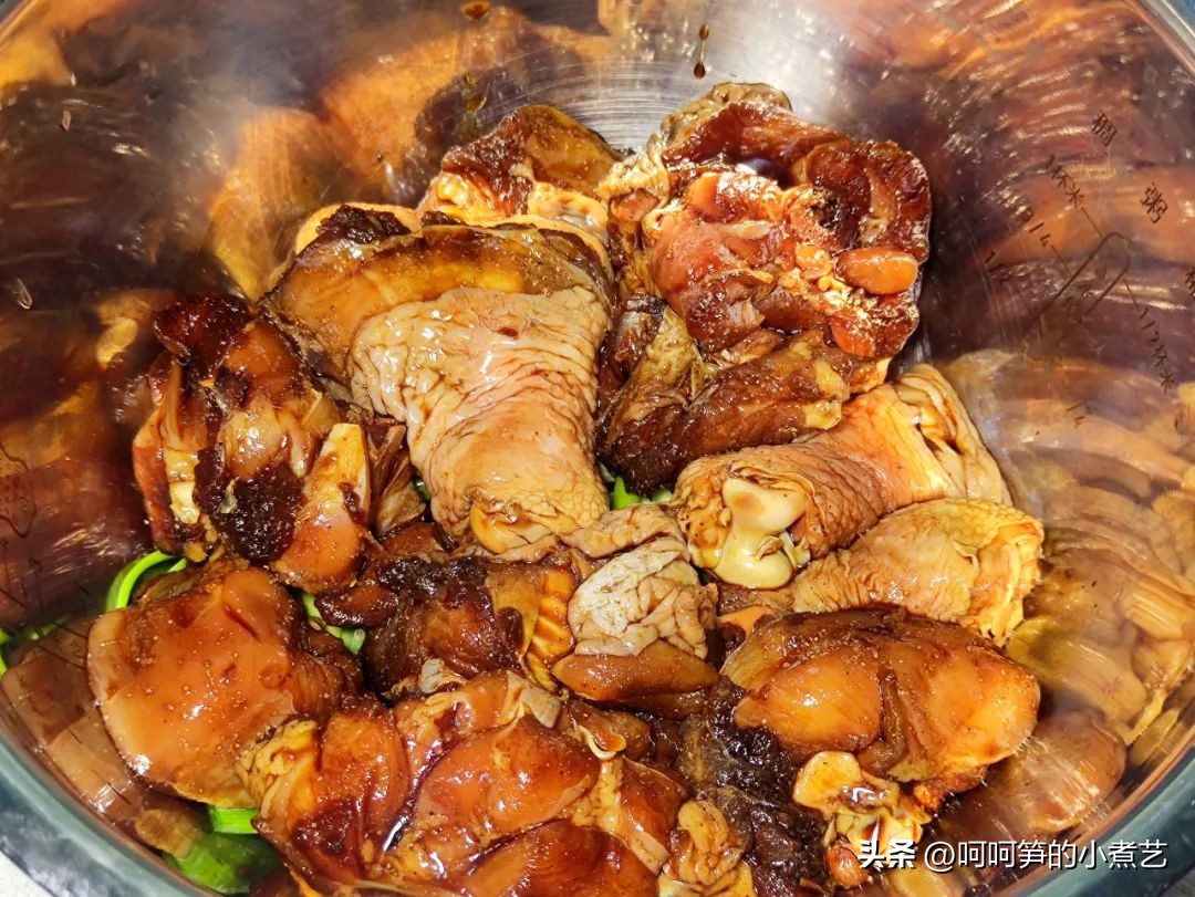 用电饭煲就能做的葱油鸡学会了吗,电饭锅葱油鸡做法家常菜