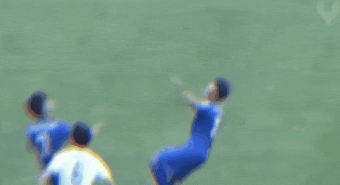 中超名场面搞笑,中超奇景经典片段