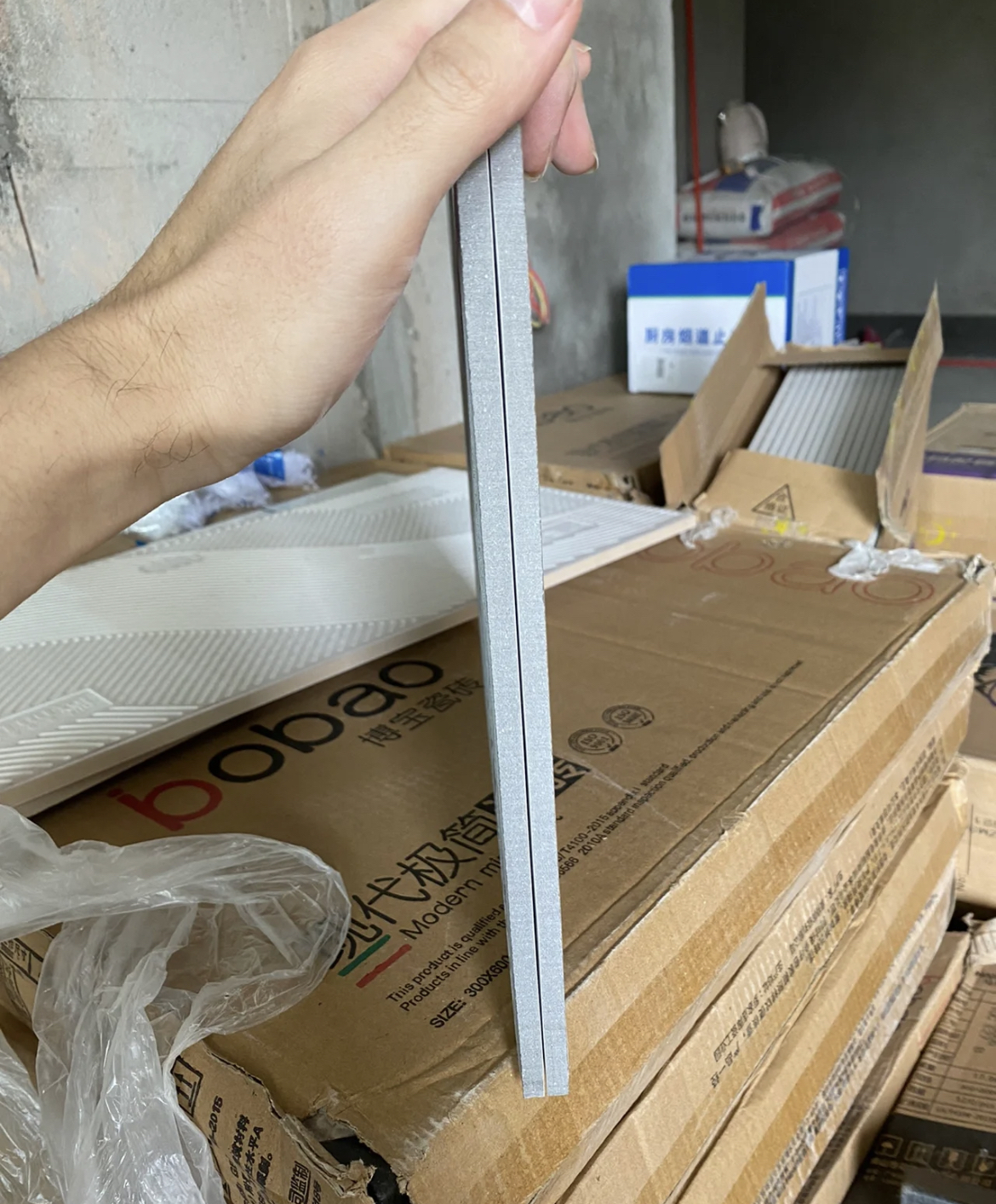 逛了6家瓷砖店，我发现这个行业的人都不愿意说实话！