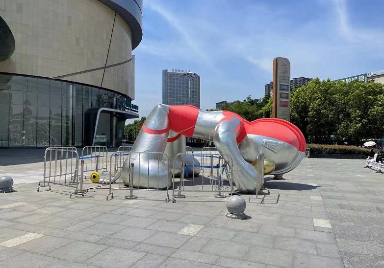 这不是炸鸡排，这是我们本周末的天气…