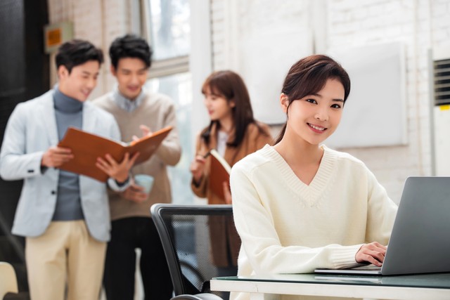 电子商务专业的就业方向有哪些,电子商务专业就业方向有哪些工作