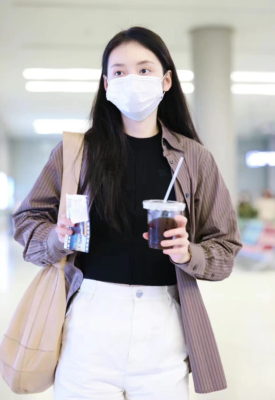 孙伊涵职场穿搭西装,孙伊涵毛衣穿搭