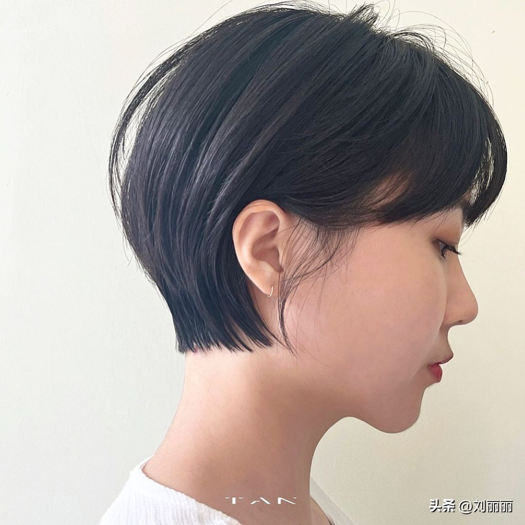 什么样的长发烫卷好看,最短的发型烫成什么卷好看