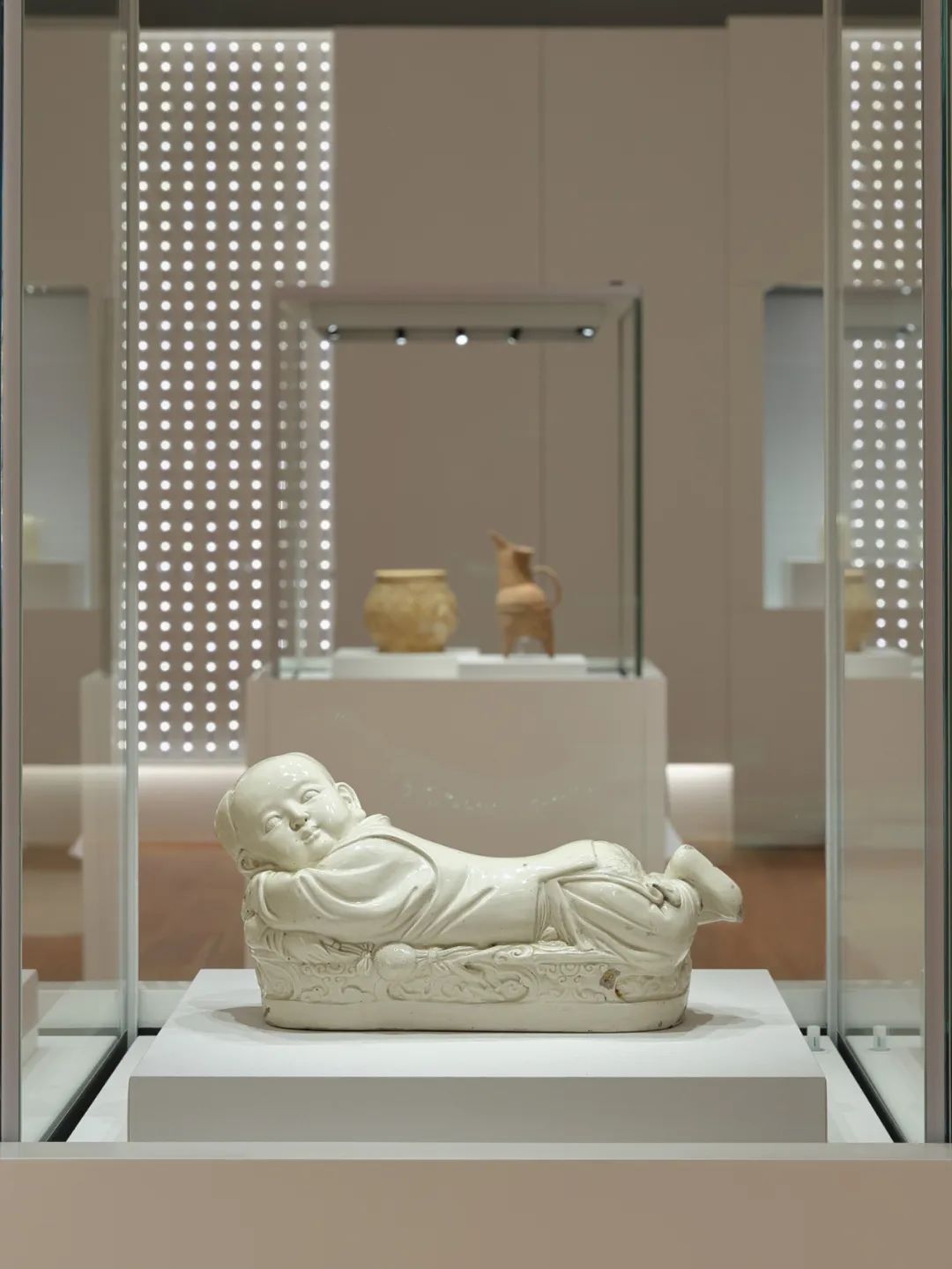 香港故宫是哪一年建好的,香港故宫是怎么诞生的