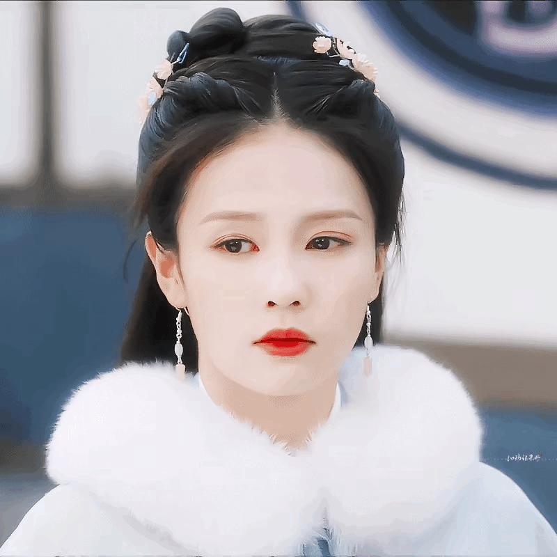 白鹿模特写真大全,白鹿以前是哪个网店的模特