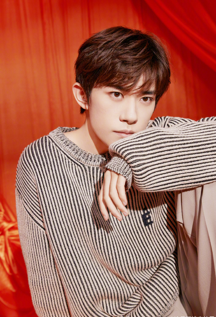 湖南籍7位影视男星：有人娶病妻，有人送外卖，真实人生大不同