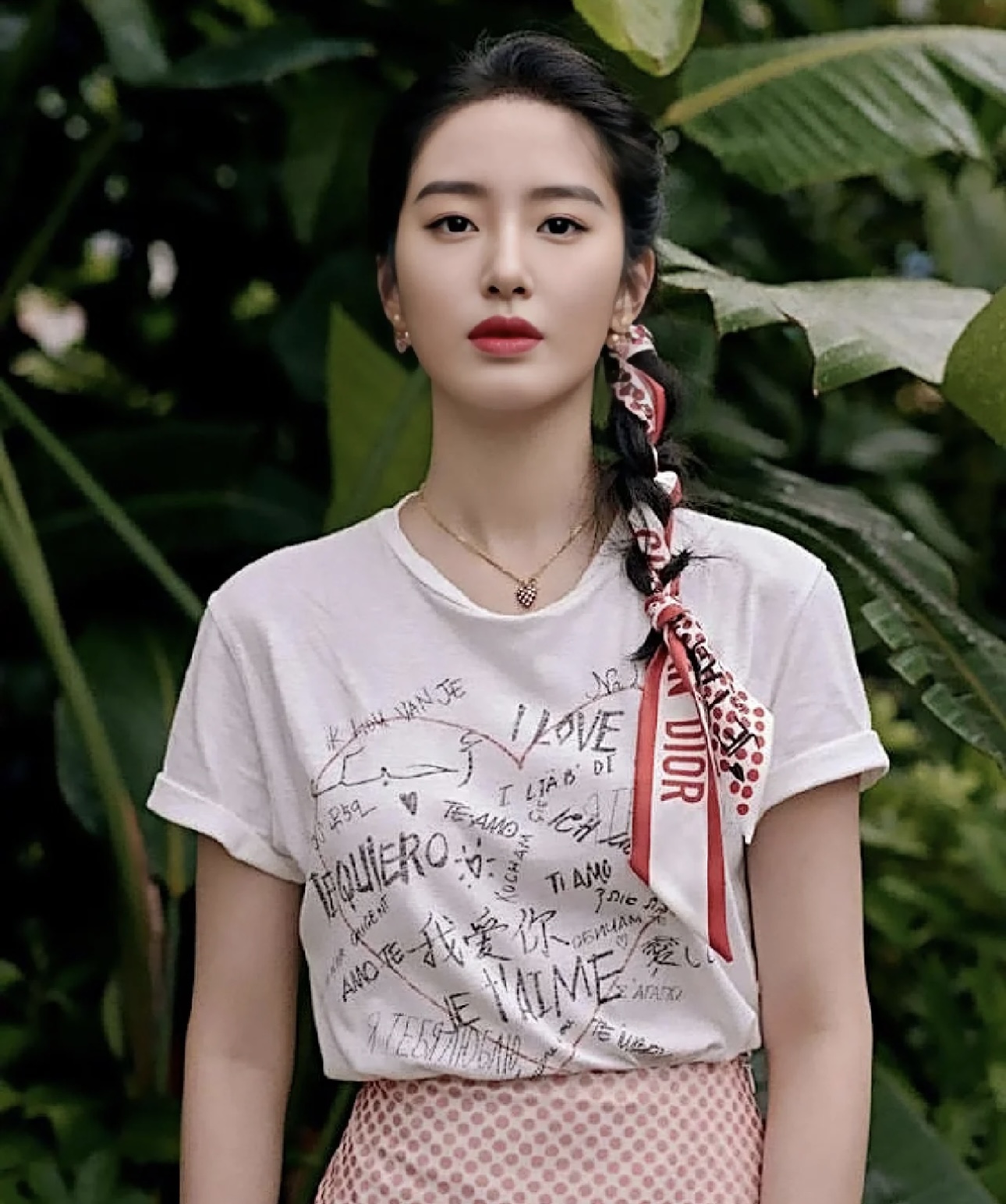 凉爽夏日百搭显发量的发饰,女生发饰搭配小技巧