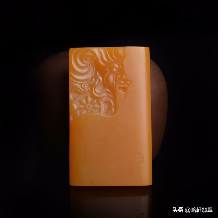 黄翡跟黄龙玉有什么区别,鉴别黄龙玉和黄翡有妙招