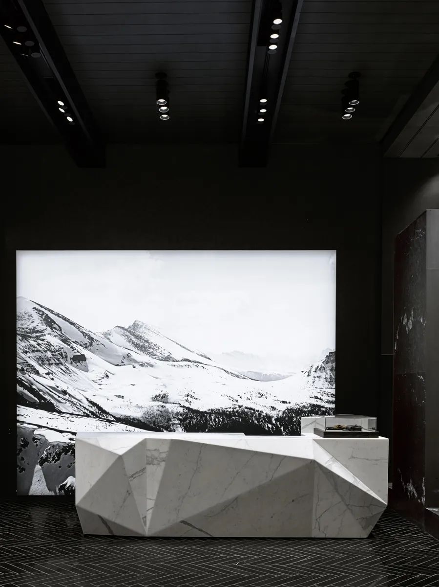 曾师出YABU，多伦多Burdifilek Studio独特设计理念！