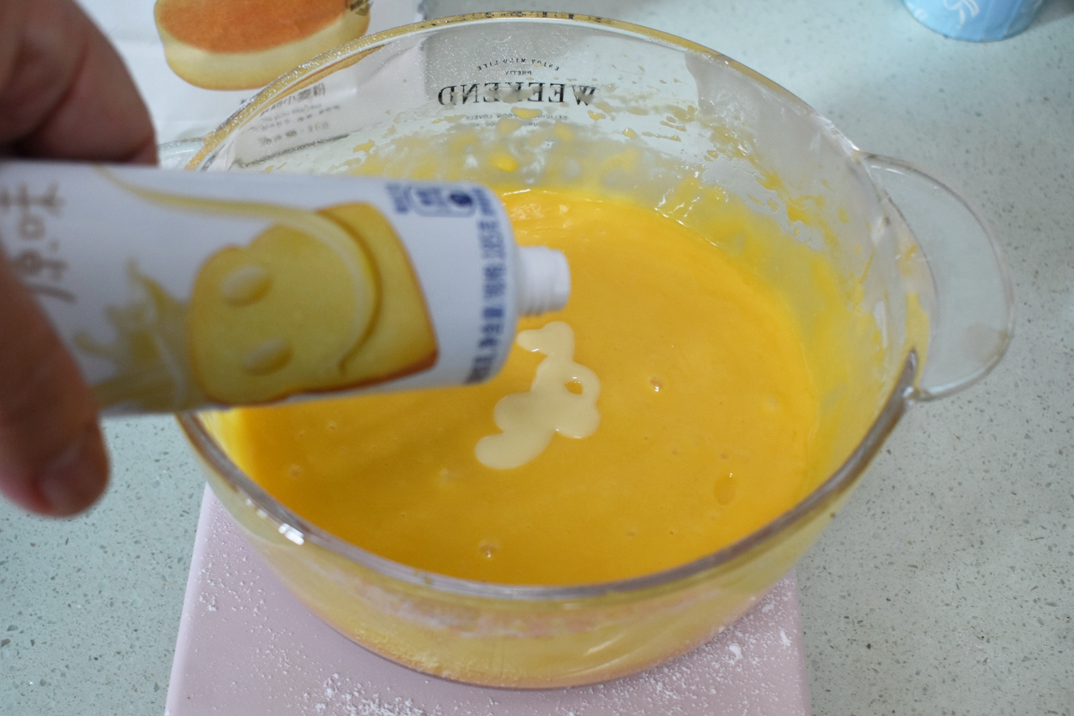 蓬松柔软的蛋糕该怎么做,用烤箱怎么做蛋糕蓬松柔软