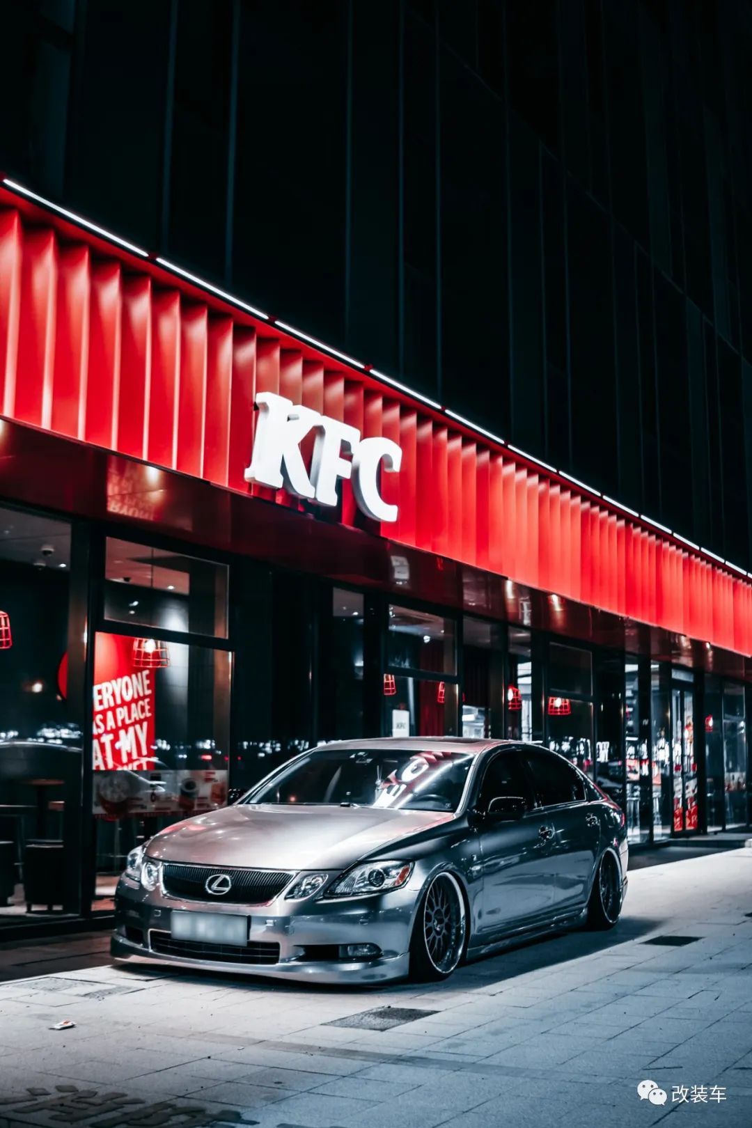 雷克萨斯gs300亮黑改装案例,本田思域适合刚毕业开吗