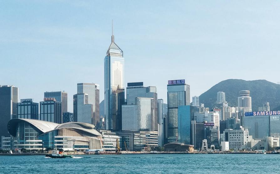 89年*小平邓**向*党**中央递交辞职信功成身退，他的退休生活是怎样的？