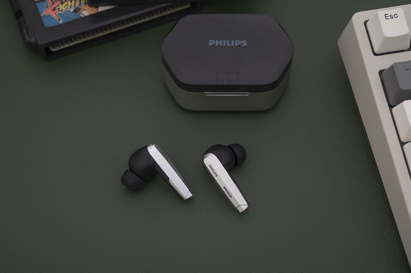 让7080动心的音频好物，来自郁金香国度的TWS耳机，飞利浦TAG3207