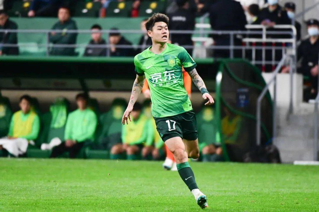 北京国安主帅下课施密特,国安主帅重回中超