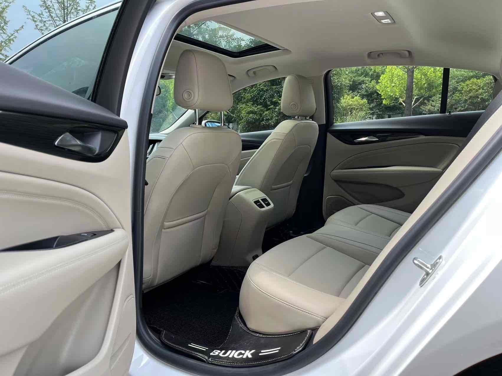 二手车捡漏的便宜车,二手b级车君威17款