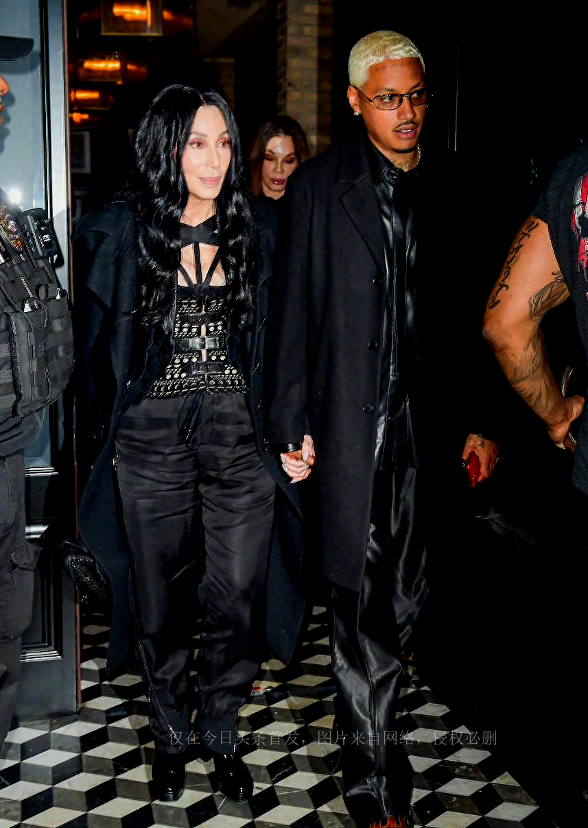 76岁的雪儿奶奶说：“爱不懂数学”相差40岁又如何