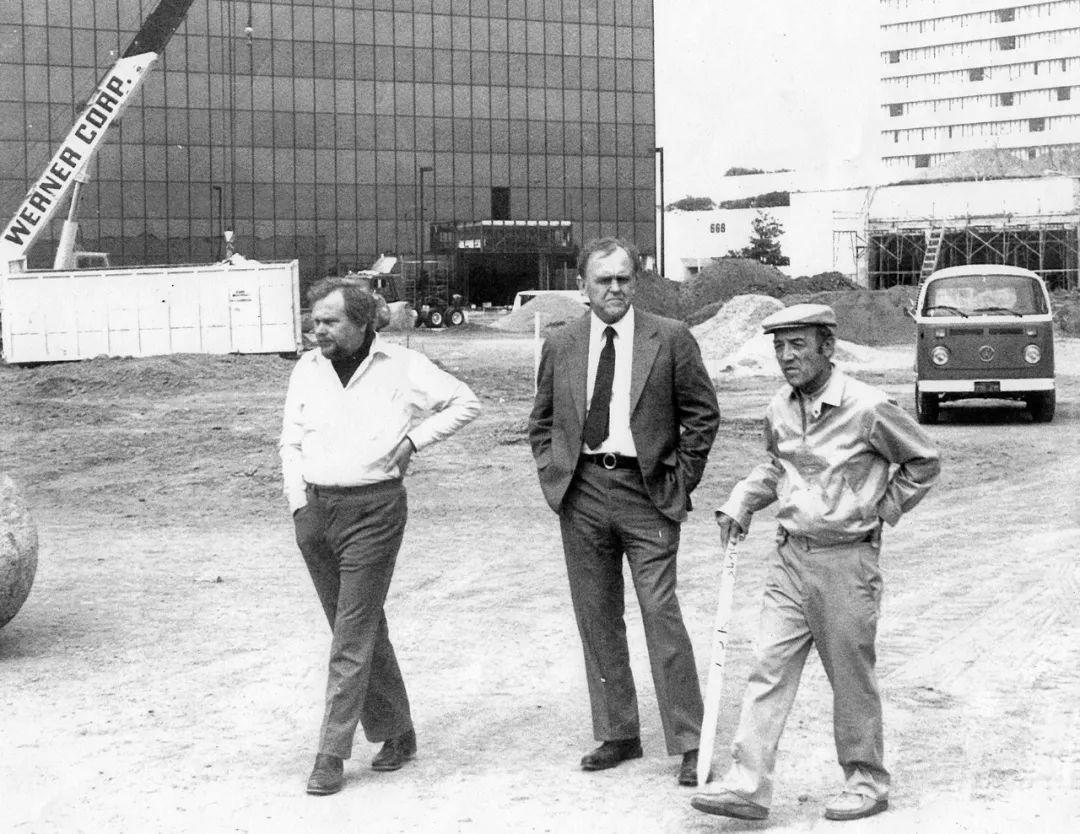 野口勇加州景观,野口勇的加州剧本