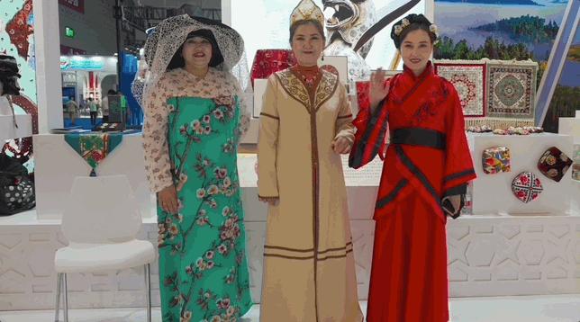 30秒带你逛完展览,带你挖宝藏真实视频