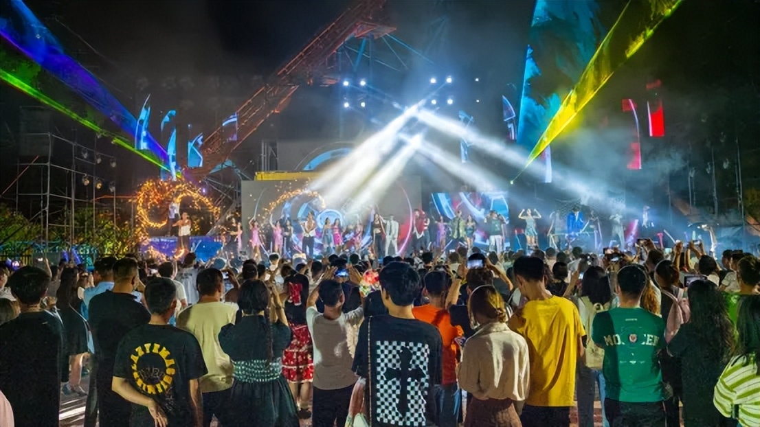 方特厦门梦幻王国烟花秀,厦门方特每晚都有烟花吗