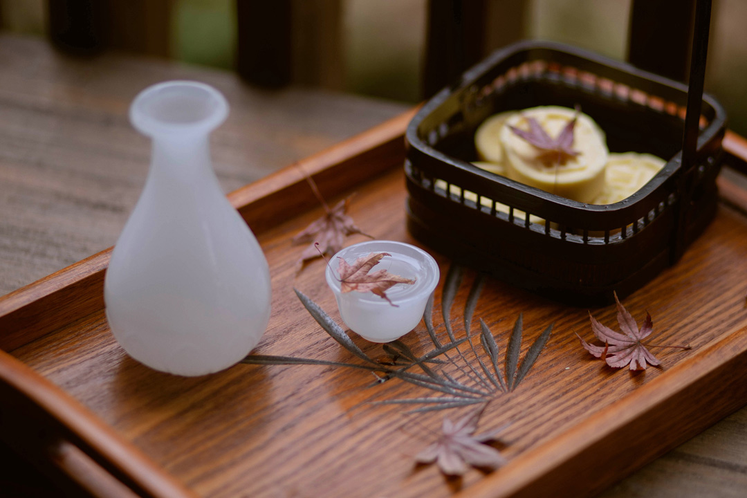 冷枫染红，霜叶流丹。不读这20首红叶诗词，辜负秋光烂漫