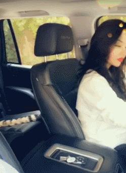 抖音90后网红富婆、日常养豹、出行包专机、到底是一种什么体验？