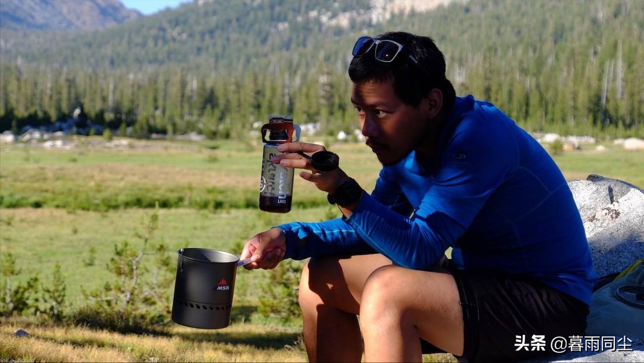 荒野过滤水的简单方法,在野外如何快速寻找水源