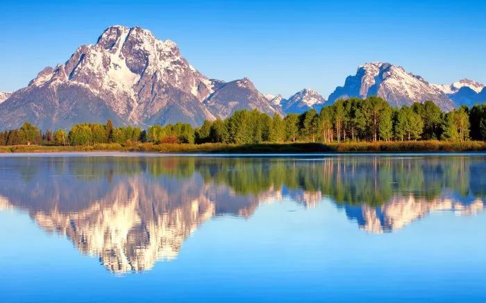 直击试卷押送考场,直击考点真题卷