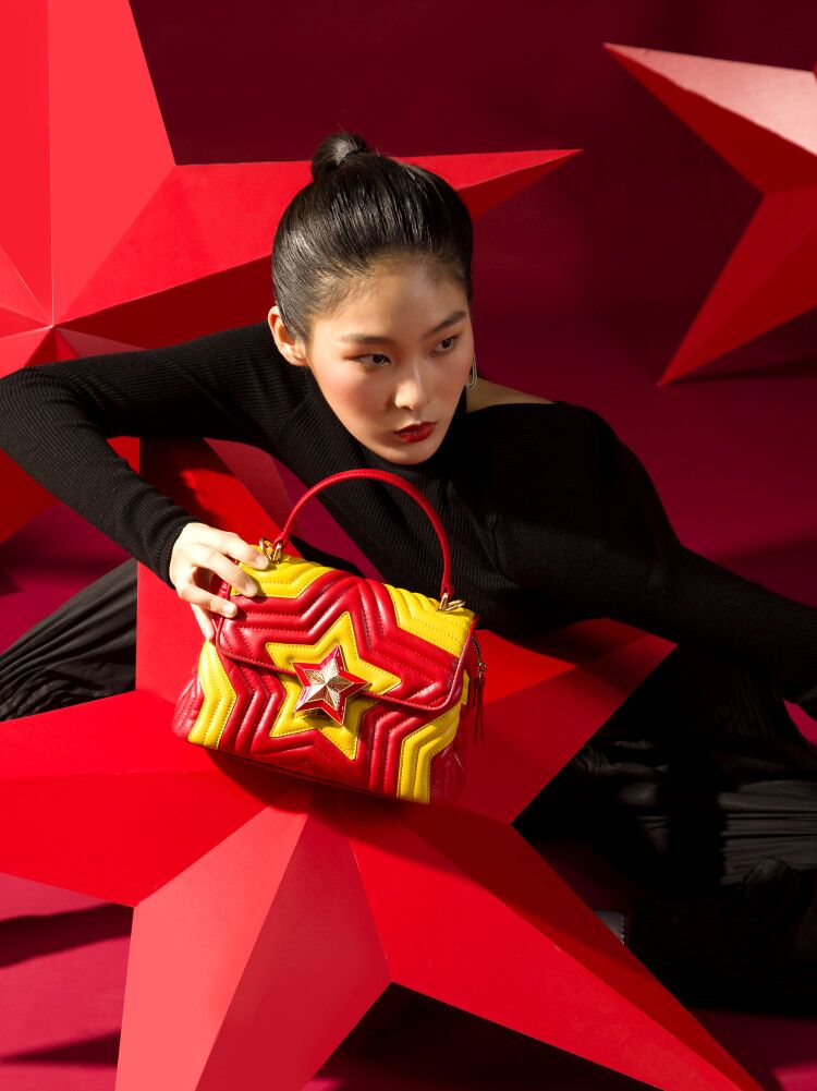 玩转不一样的卡牌,玩转不一样的鄂尔多斯