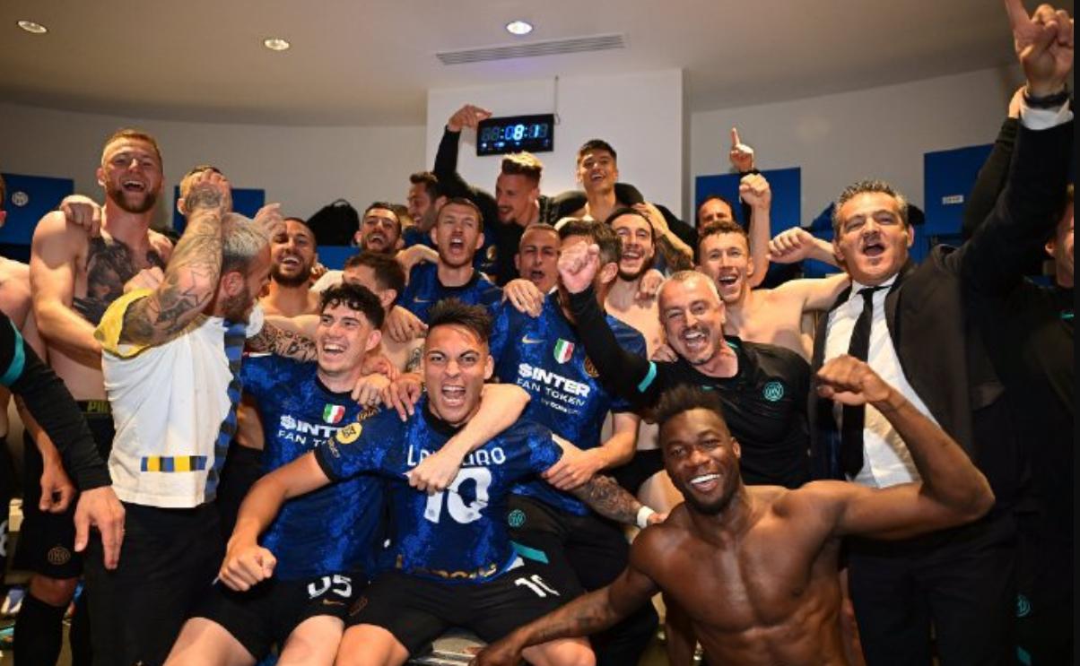 鍥界背缁濆浼犲皠杩涚悆,鍥界背鎯婂ぉ閫嗚浆缃楅┈