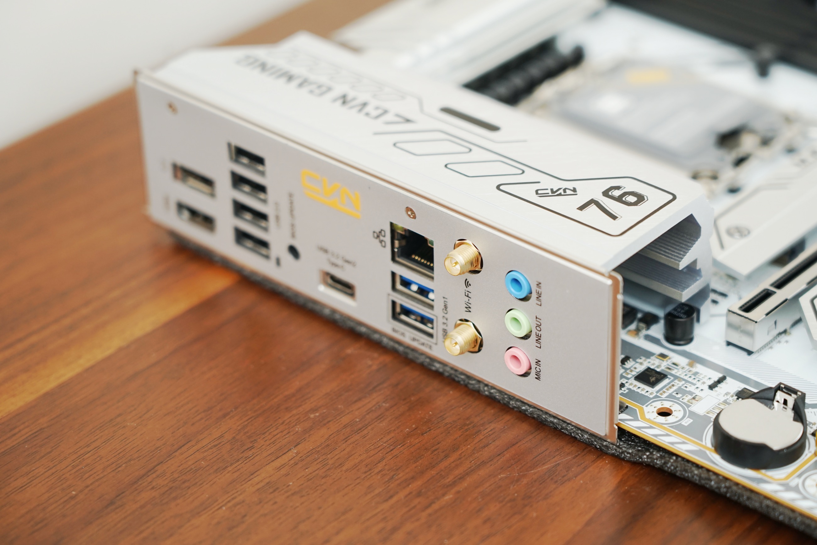 2000到3000元纯白海景房电脑配置,1800预算组装海景房电脑配置推荐