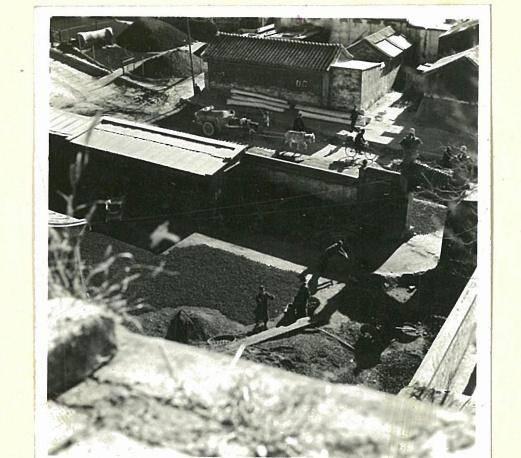 80年代我穿袜子的老照片,80年代袜子老照片