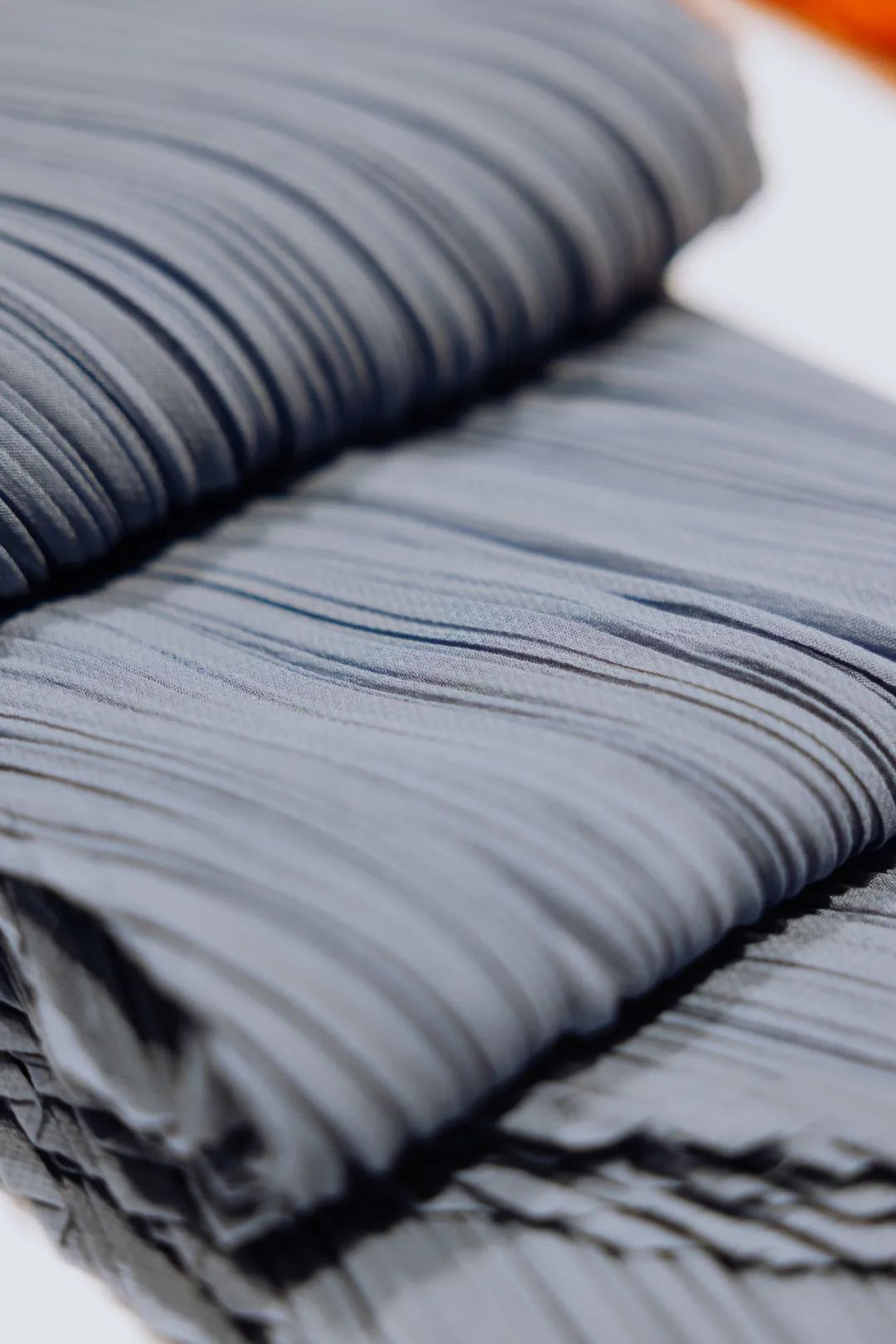 广州第①家「三宅一生」揭幕，这些超火单品拉满秋冬氛围感