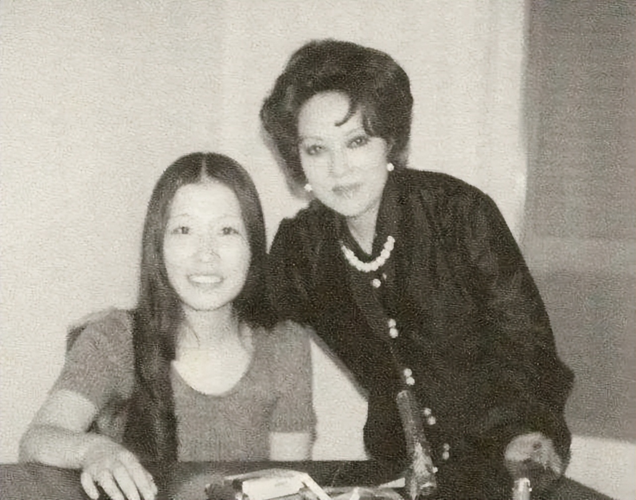 “赤军女皇”重信房子出狱：放下屠刀，就能立地成佛？