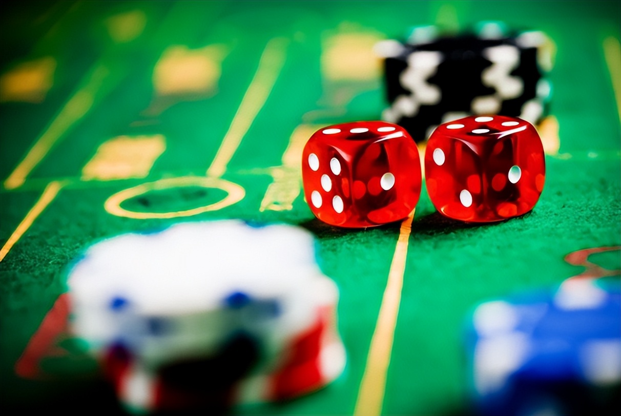 湖南小伙发现彩票,小伙利用彩票获利80亿