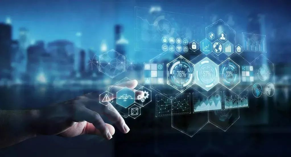 深度丨光年之外归美团，但大模型并非遍地好兄弟