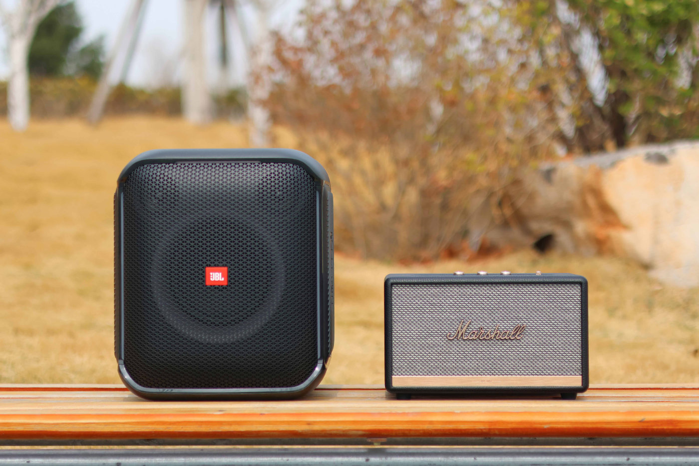 双无线话筒大功率蓝牙音响,jbl户外音箱710对比评测