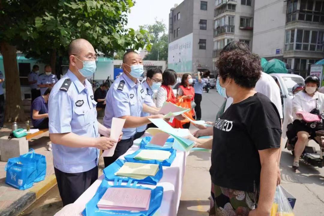 什么狗禁养咬人,石家庄养犬条例限制养几条狗了吗