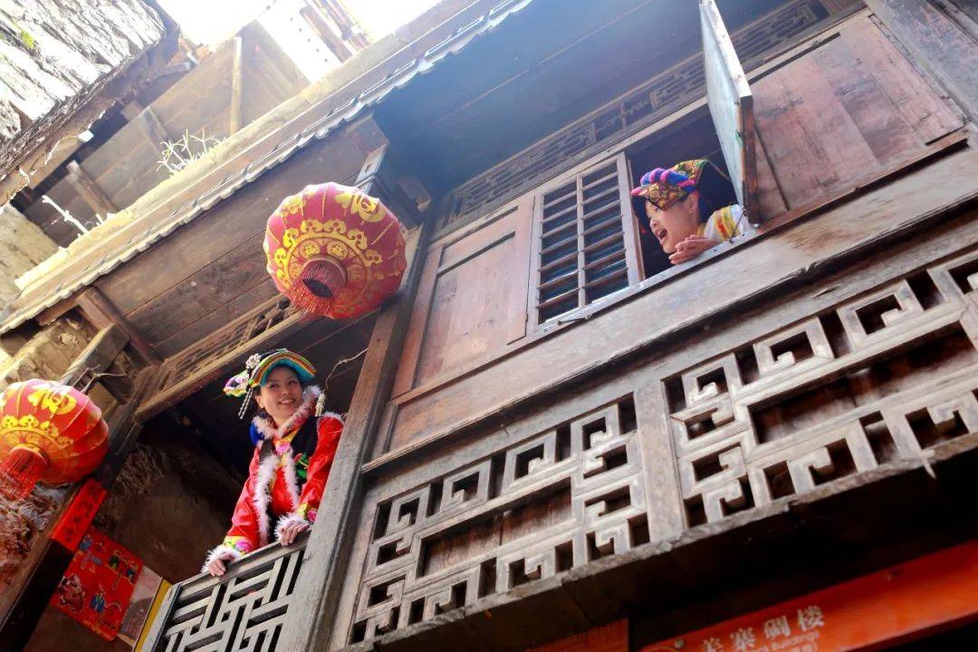 理县版MBTI来了，点击解锁小城性格→