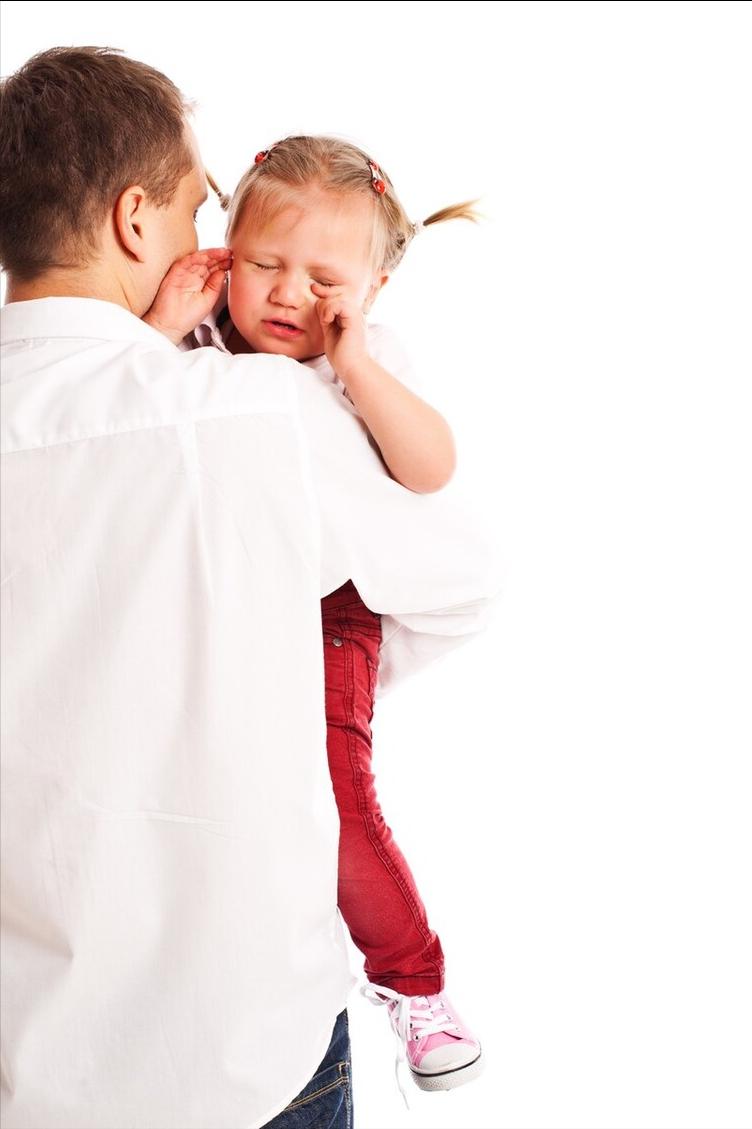 宝宝太黏人分离焦虑怎么办,宝宝老是粘人一放下就哭闹