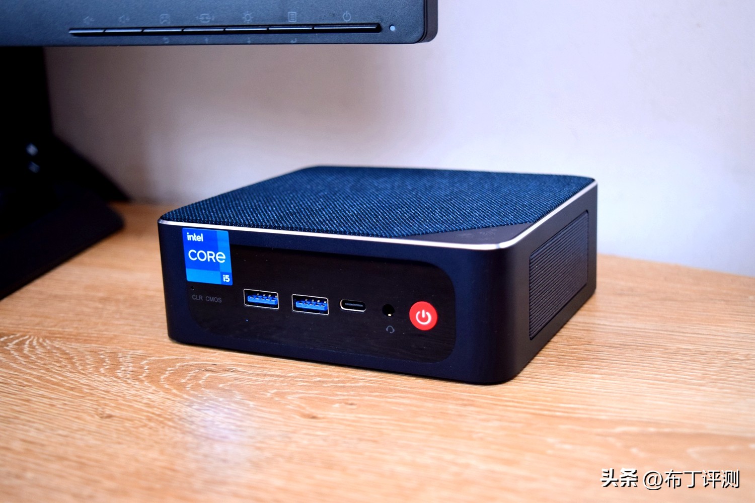 比小米更好迷你主机,4000小米性价比笔记本电脑推荐