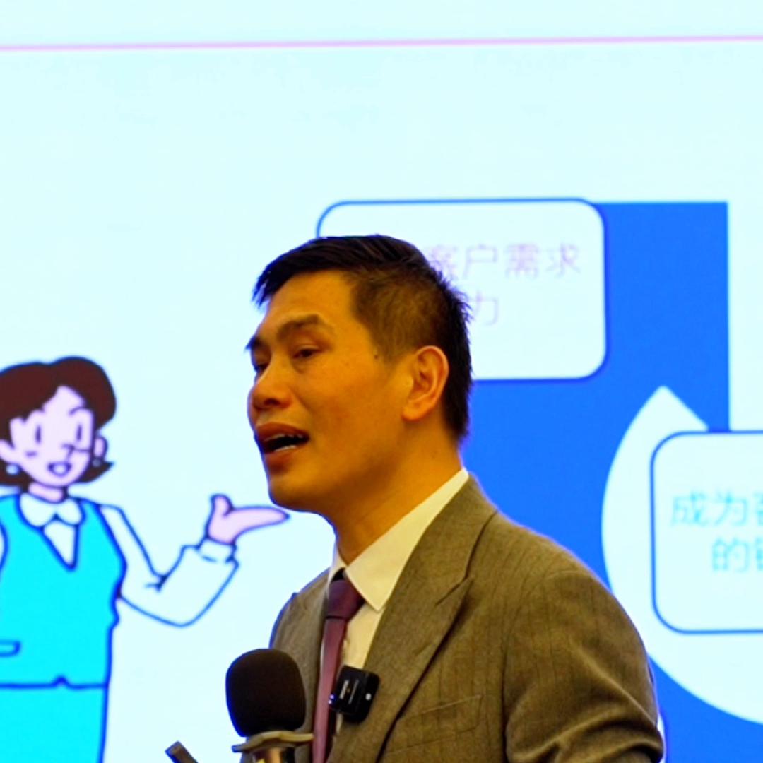 客户说不急的说价格贵该怎么应对 (客户说的价格怎么迎合成交)